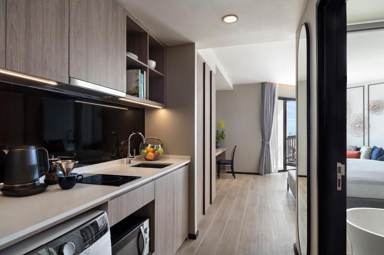 โรงแรม Somerset 5*