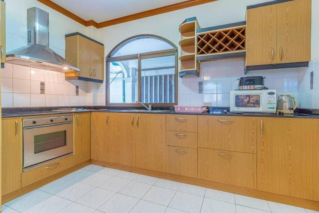 วิลล่า 3-2br Huge Pool, Bbq, 300m-beach, 8 Mins To Walking Street *