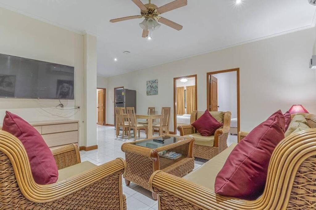6-3br Huge Pool, Bbq, 300m-beach, 8 Mins To Walking Street Pattaya