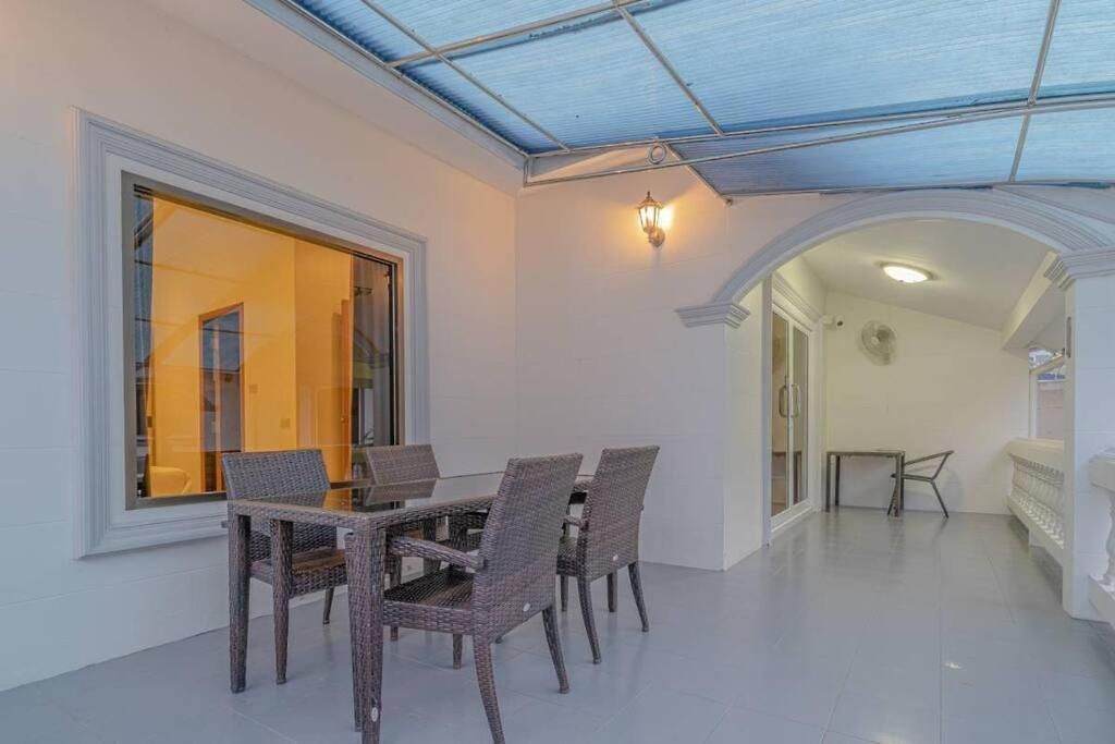 6-3br Huge Pool, Bbq, 300m-beach, 8 Mins To Walking Street