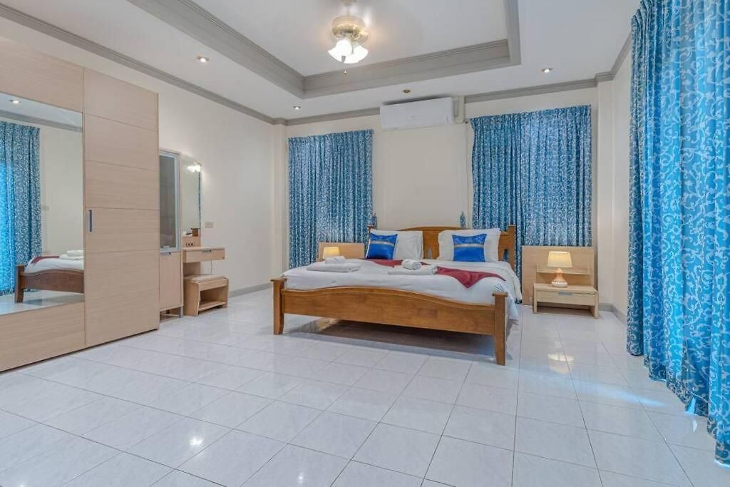 3-2br Huge Pool, Bbq, 300m-beach, 8 Mins To Walking Street Pattaya