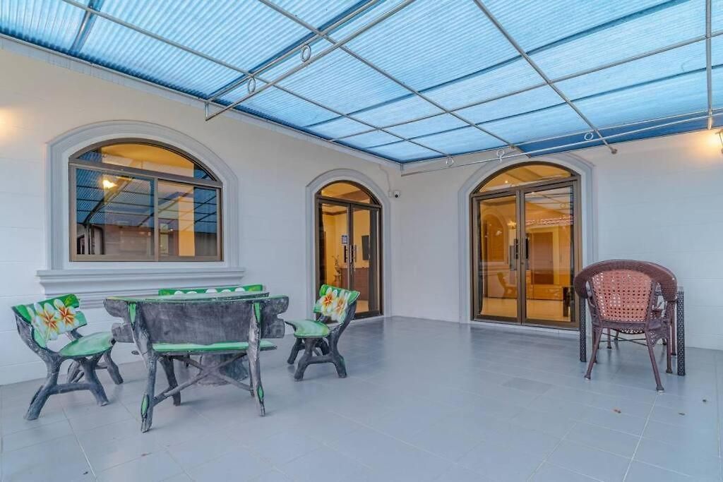 3-2br Huge Pool, Bbq, 300m-beach, 8 Mins To Walking Street วิลล่า *