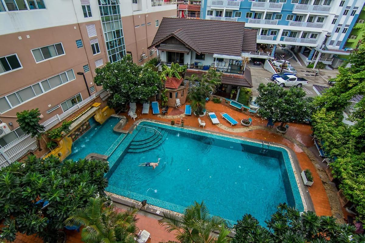 โรงแรม Sutus Court 7 Pattaya