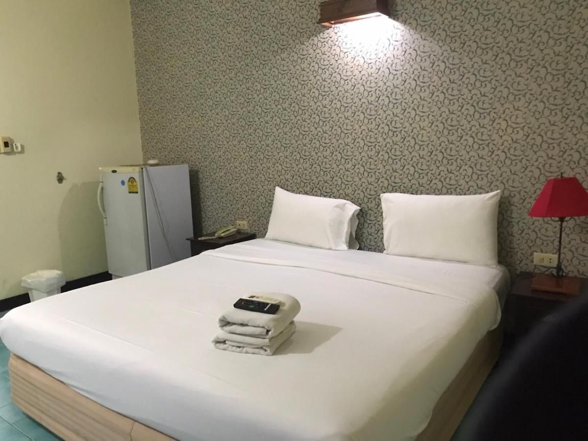 โรงแรม Sutus Court 7 Pattaya