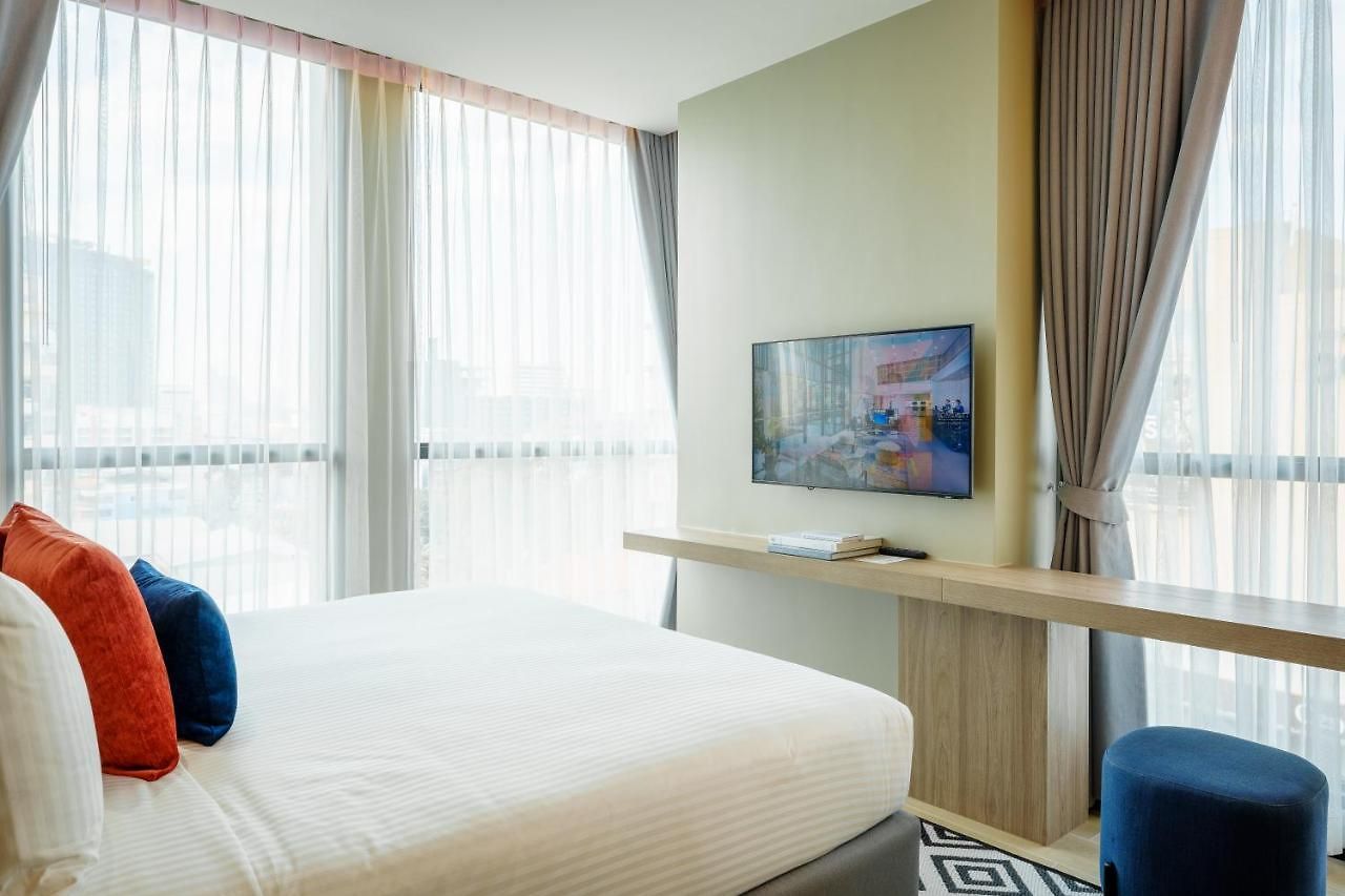 โรงแรม Somerset
