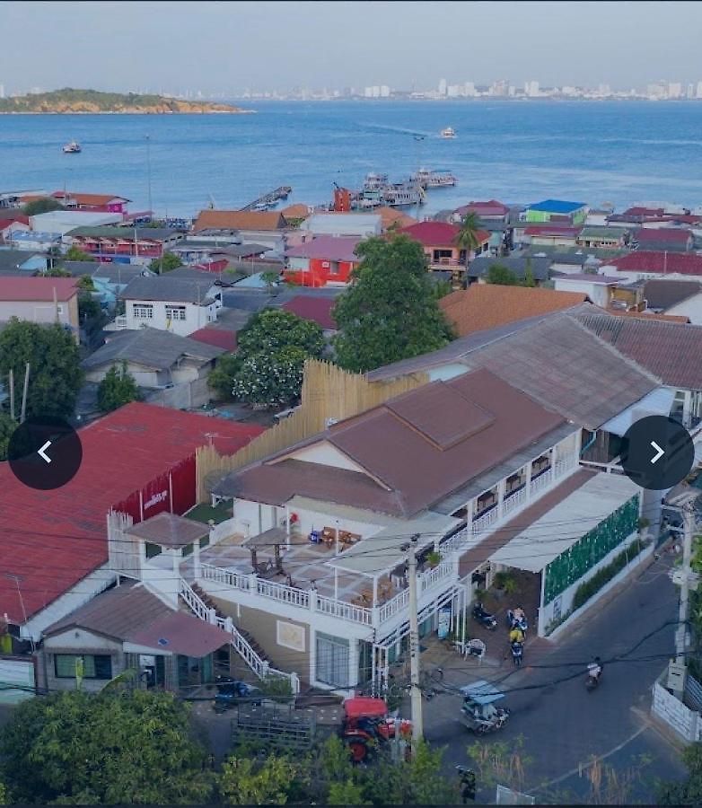 โรงแรม The Leaf&pool Kohlarn เดอะลีฟ&พลู ที่พักเกาะล้าน Pattaya