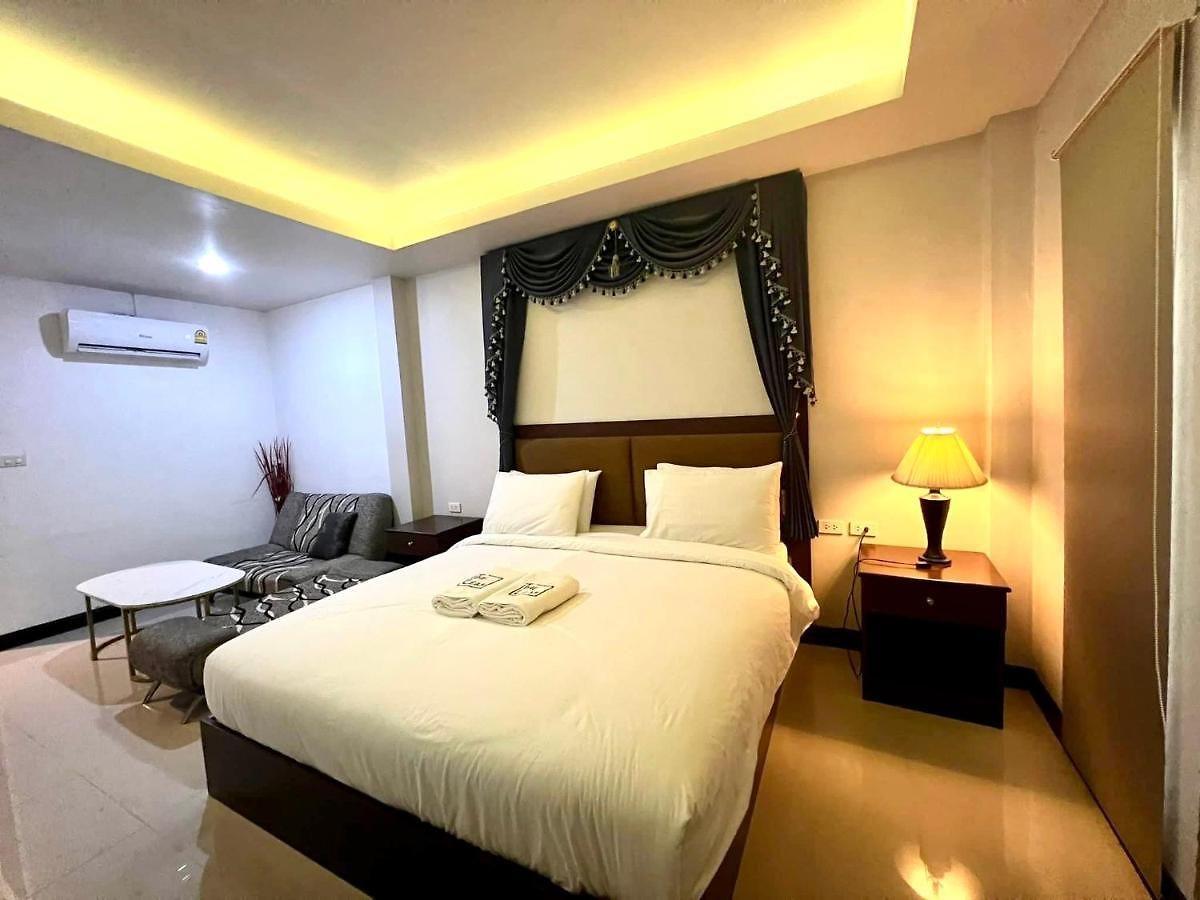 โรงแรม The Leaf&pool Kohlarn เดอะลีฟ&พลู ที่พักเกาะล้าน *