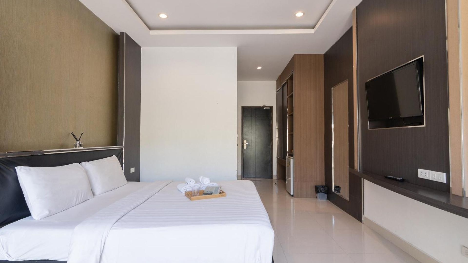 Tribe 3* Pattaya