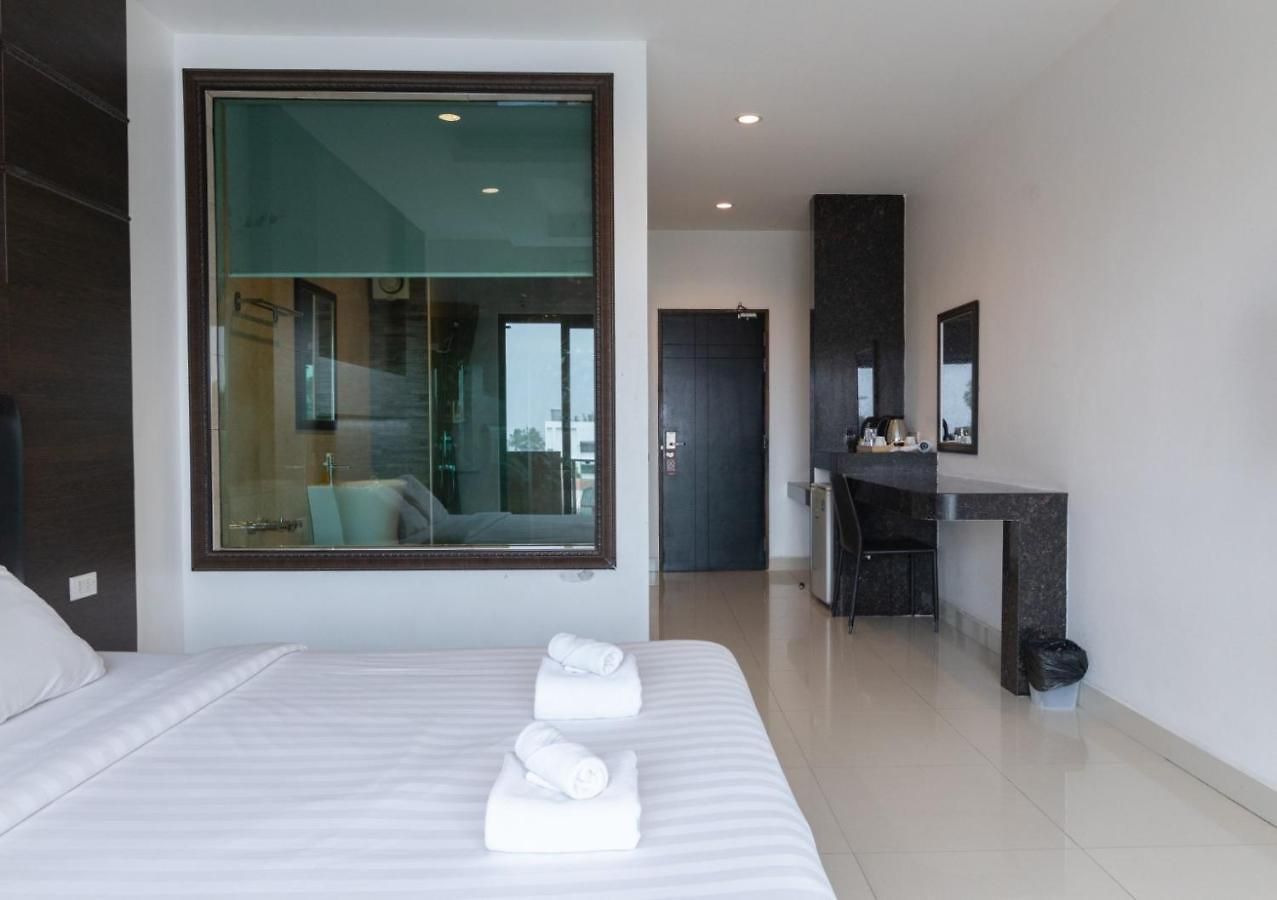 Tribe โรงแรม
