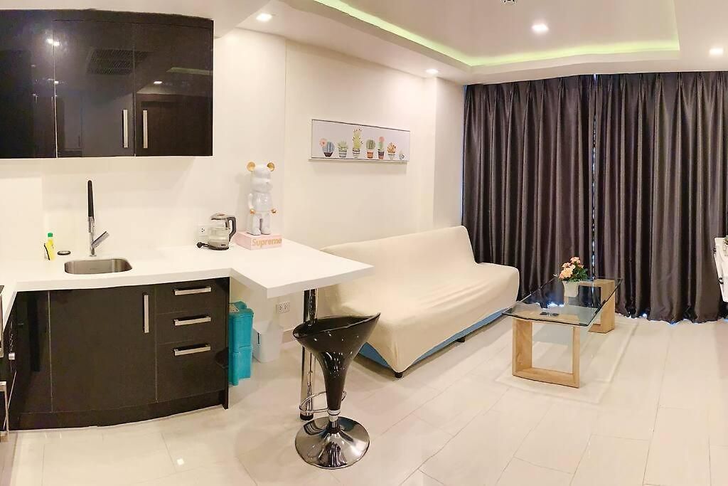 โรงแรม Grand Avenue 6floor