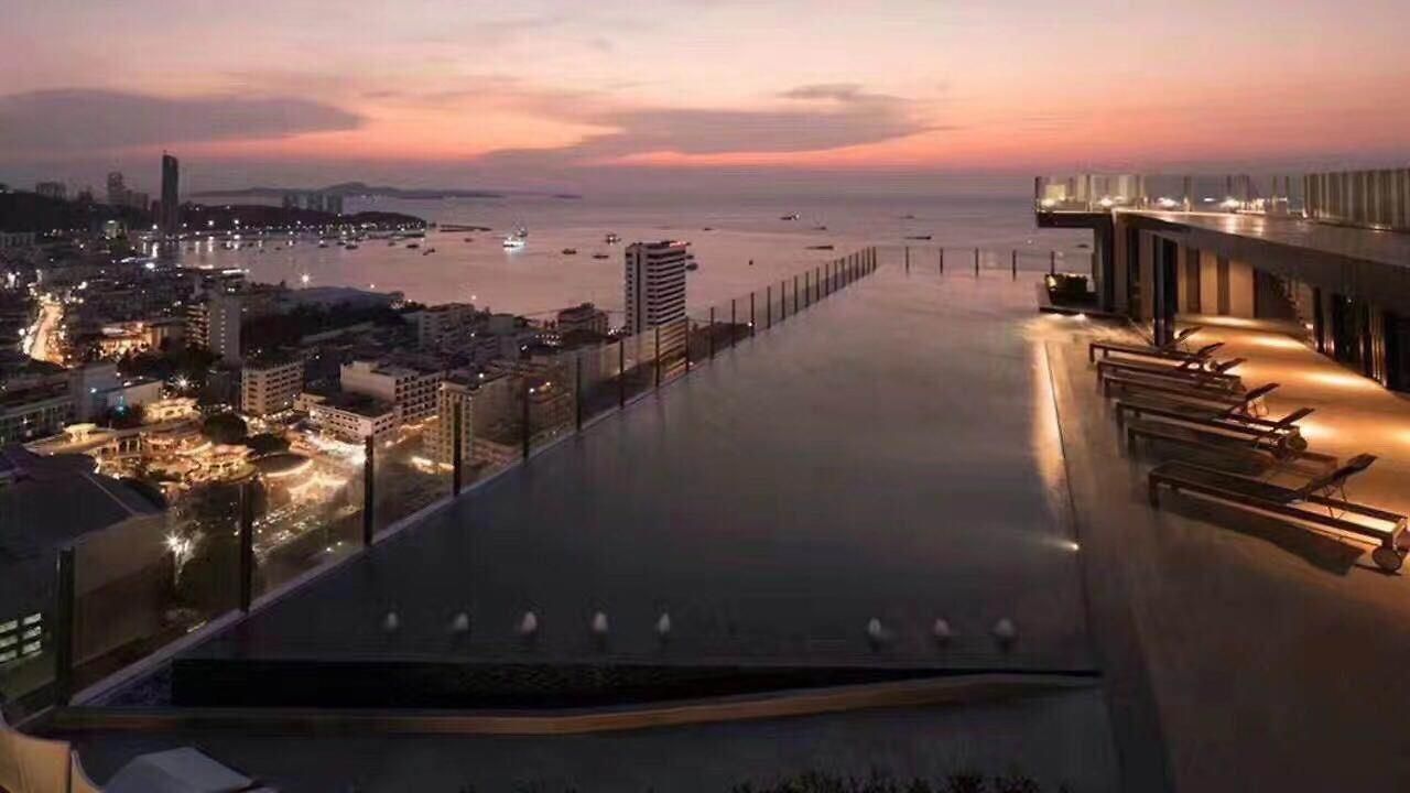 Apartment 泰国芭提雅顶层无边游泳池公寓thebase健身房 *