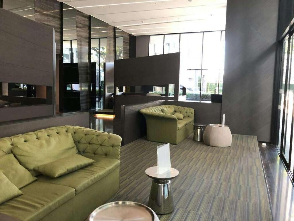 泰国芭提雅顶层无边游泳池公寓thebase健身房 Apartment *