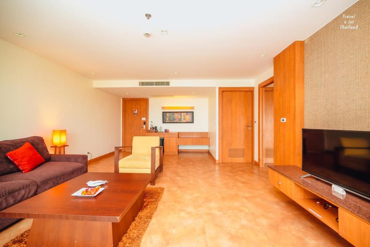 โรงแรม Centara Nova Pattaya