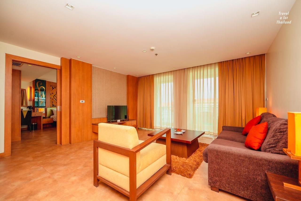 โรงแรม Centara Nova Pattaya