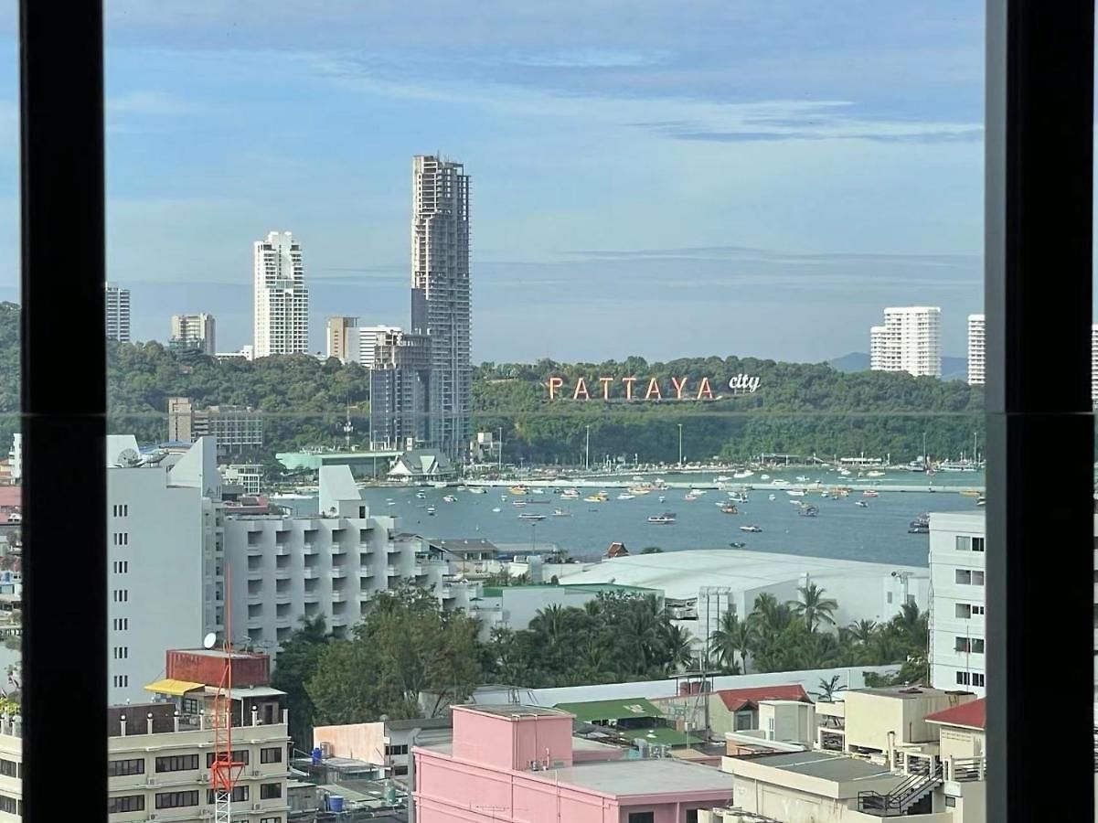 Edge * Pattaya