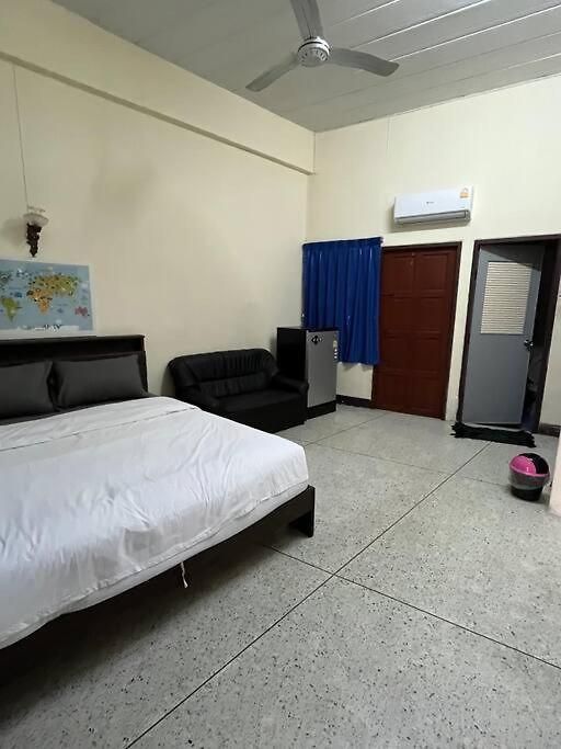 อพาร์ทเม้น Room101 In Wanna