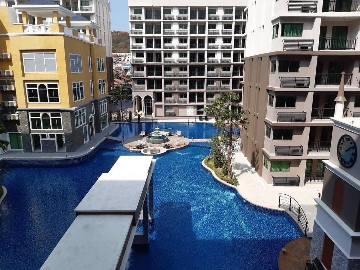 Arcdia Beach (อคาเดีย บีช คอนตอเนนทอล ) อพาร์ตโฮเทล