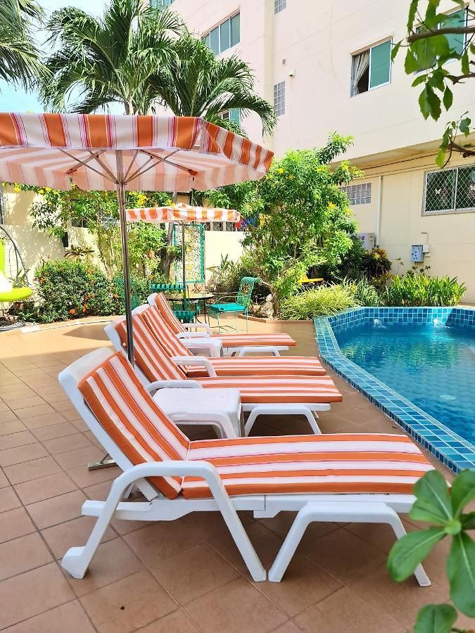 โรงแรม Butterfly Garden Boutique By Luxury View Ex Lg Apts And Villas, A Lifestyle Destination 1 To 3 Bedroom Units 110 To 190 Sqmtr, 2 Full Bathrooms, Rain Shower, Complete Kitchen, Free Fast Fiber Wifi, 55