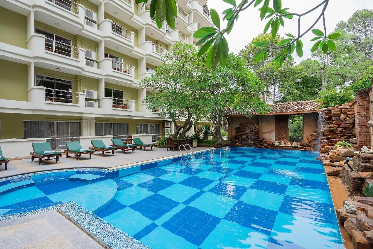 เบลลาวิลล่า พรีม่า โรงแรม 3*
