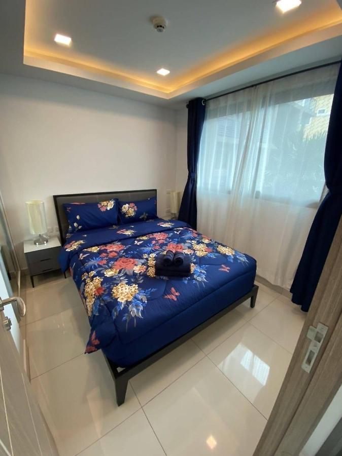 Arcadia Continental