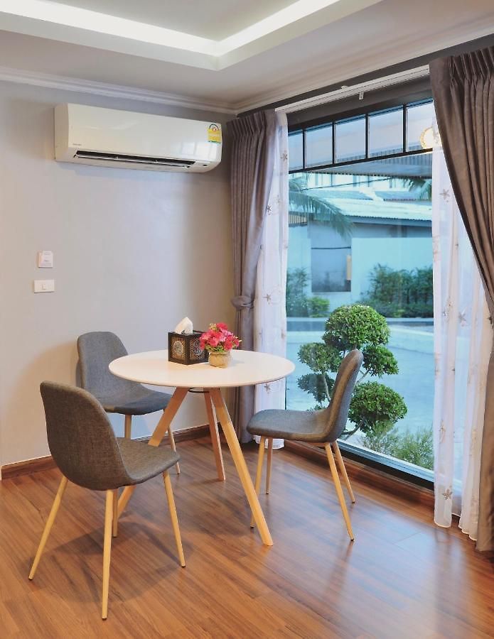 โรงแรม The Tamnan &