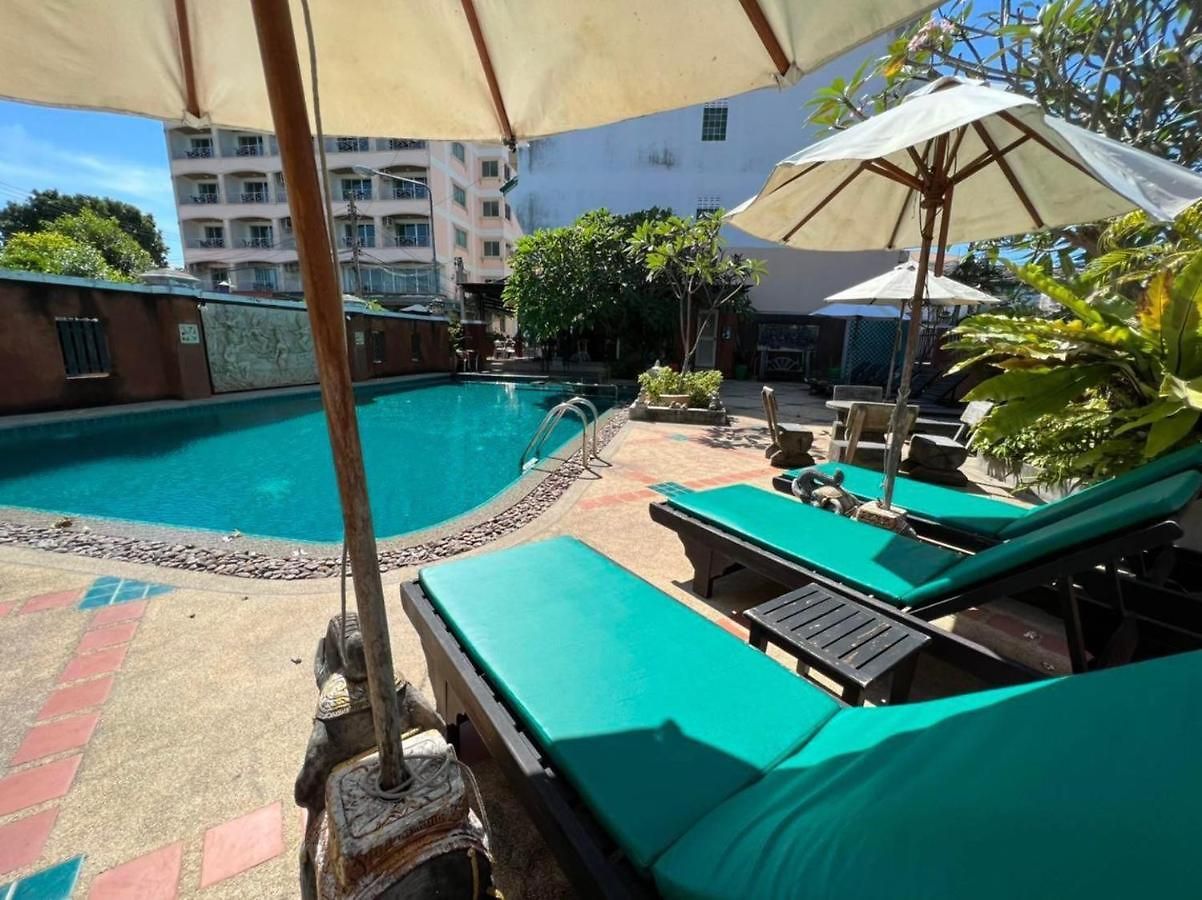 Pattara Mansion พัทยา Hotel 3*