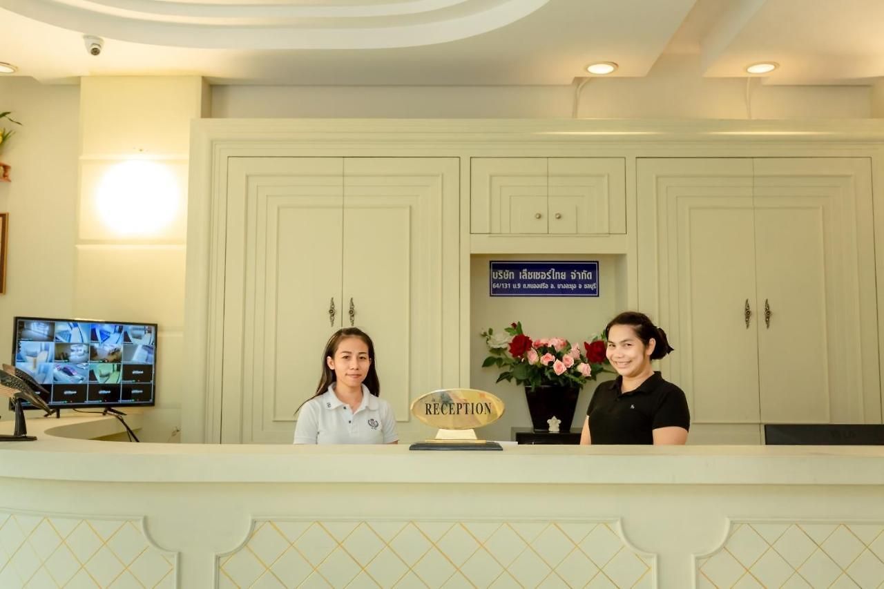Ivory Palace 3*