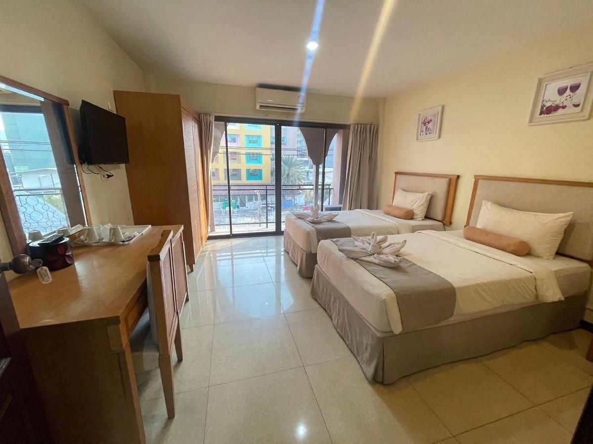 Babylon โรงแรม 3*