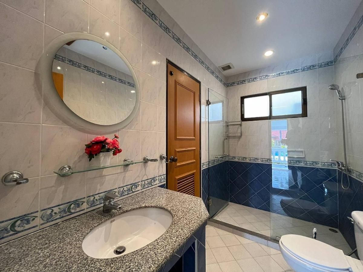 2-3br Huge Pool, Bbq, 300m-beach, 8 Mins To Walking Street * Pattaya