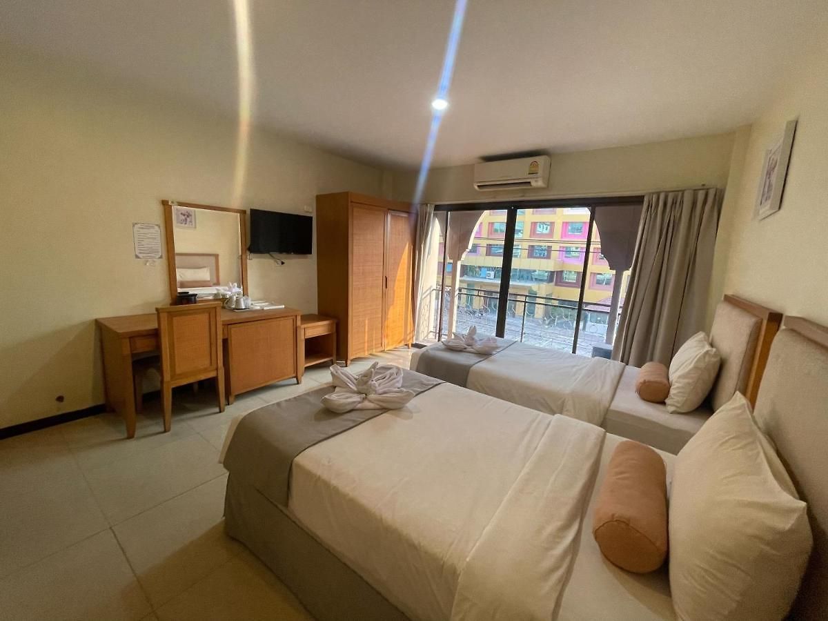 Babylon โรงแรม 3*