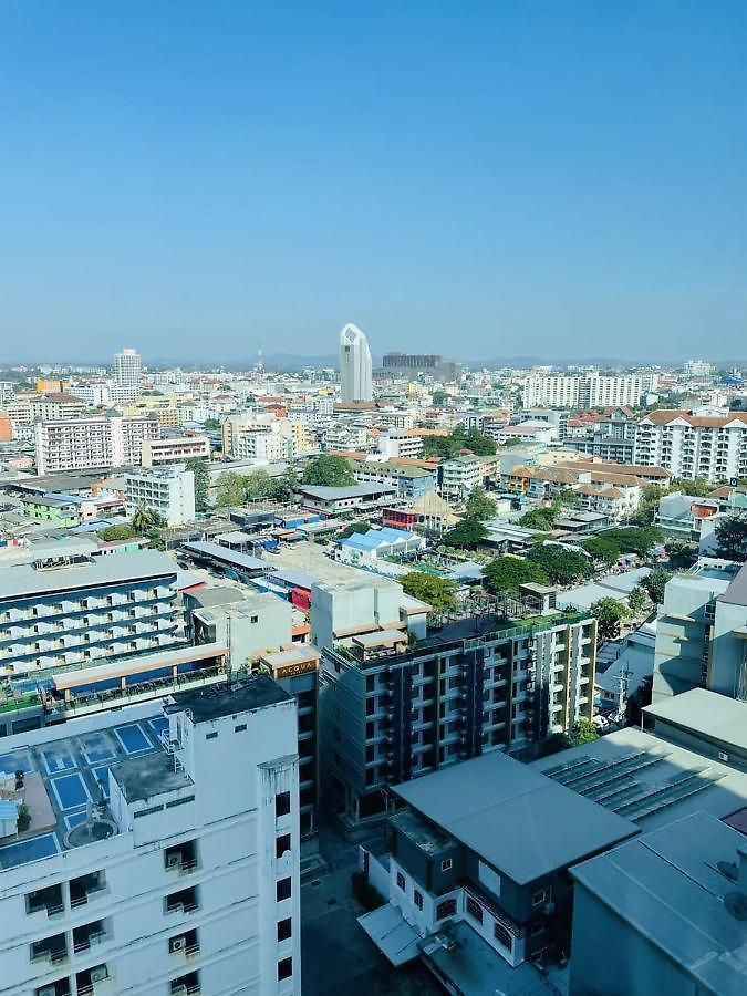 The Base * Pattaya