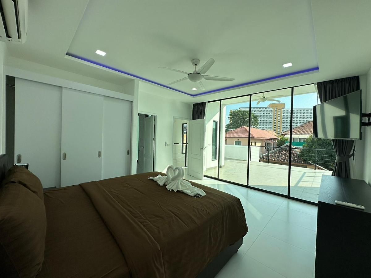 Thabali Pool 175 Nearby Walking Street วิลล่า