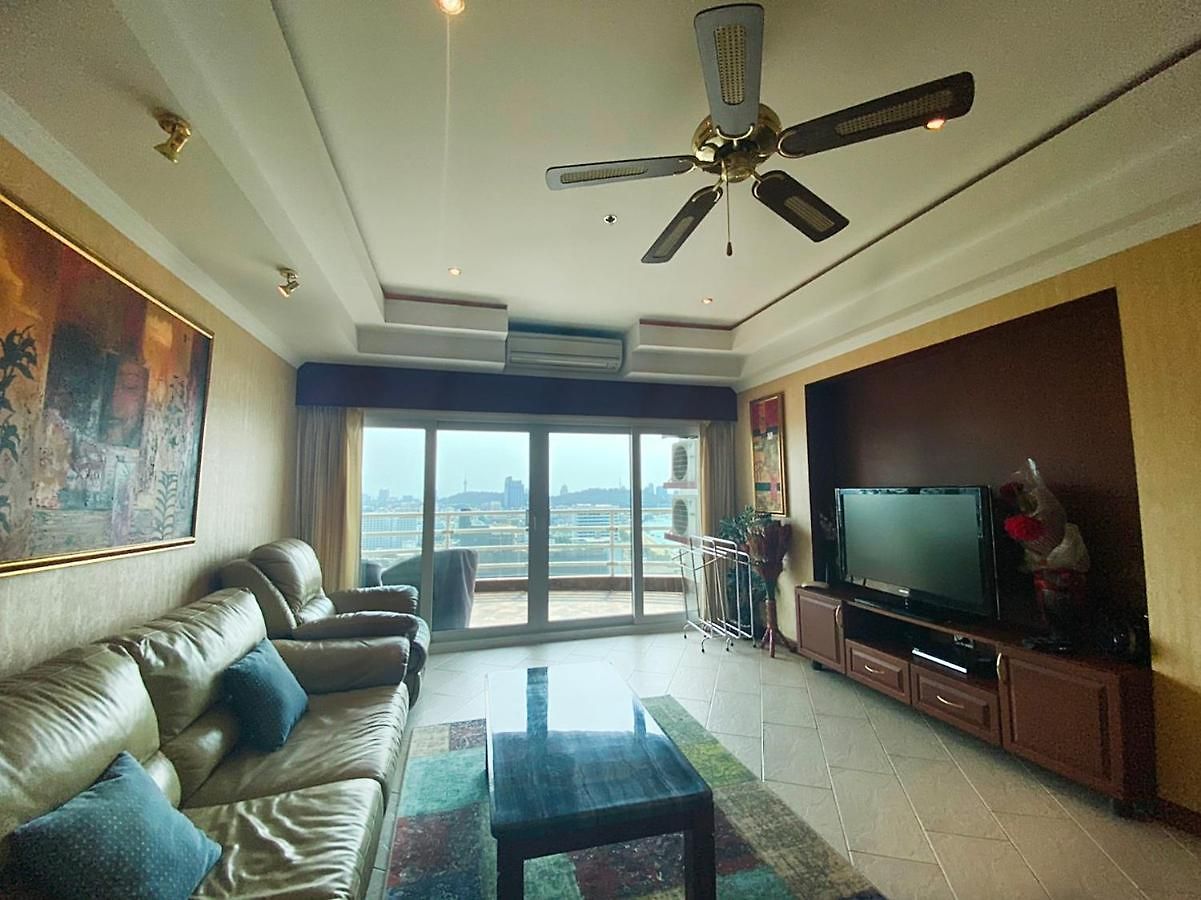 Oceanfront By View Talay 6 อพาร์ทเม้น Pattaya