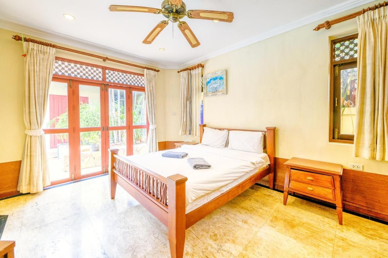 วิลล่า Bali Pool Villa, 5 Min To Walking Street & The Beaches Pattaya