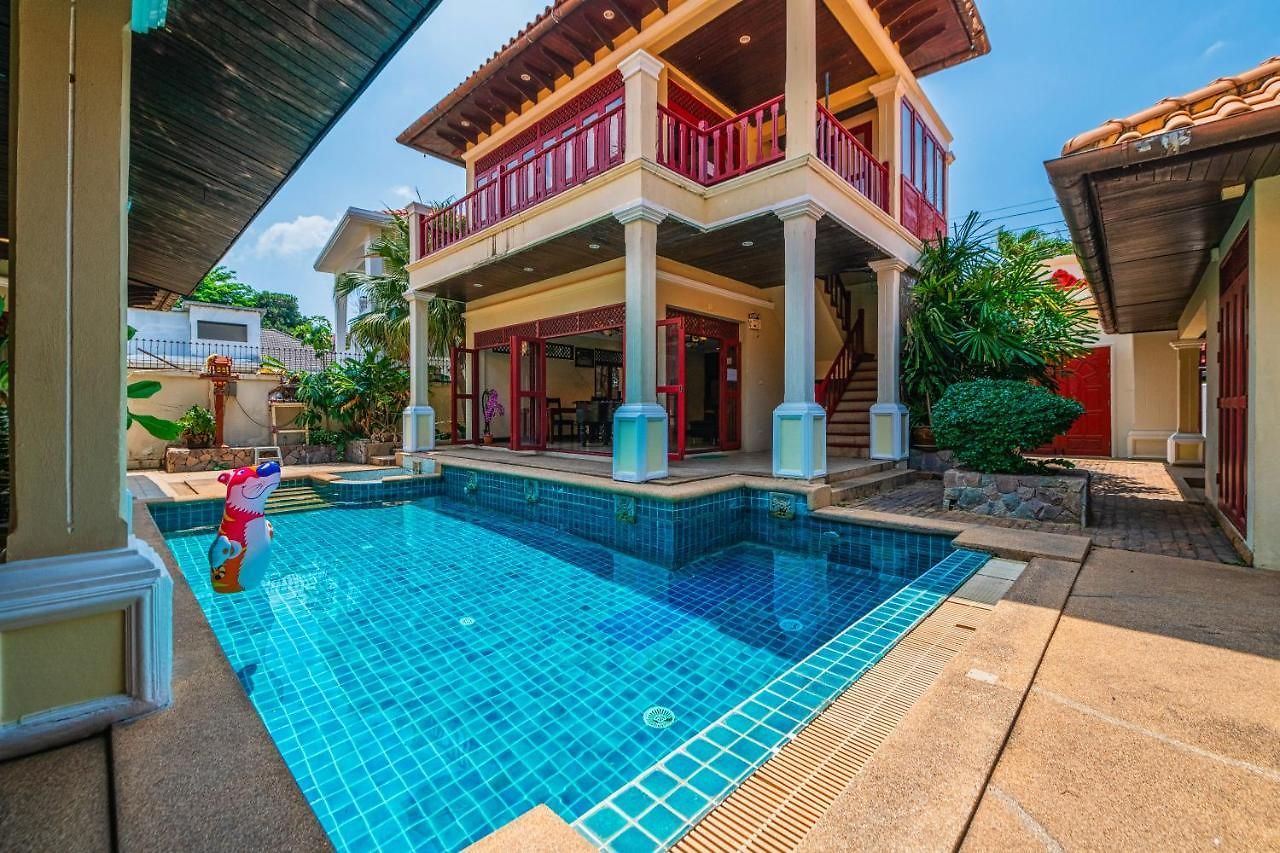 วิลล่า Bali Pool Villa, 5 Min To Walking Street & The Beaches Pattaya