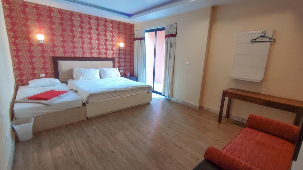 Taurus Villa10 Bedrooms With Private Pool. วิลล่า Pattaya