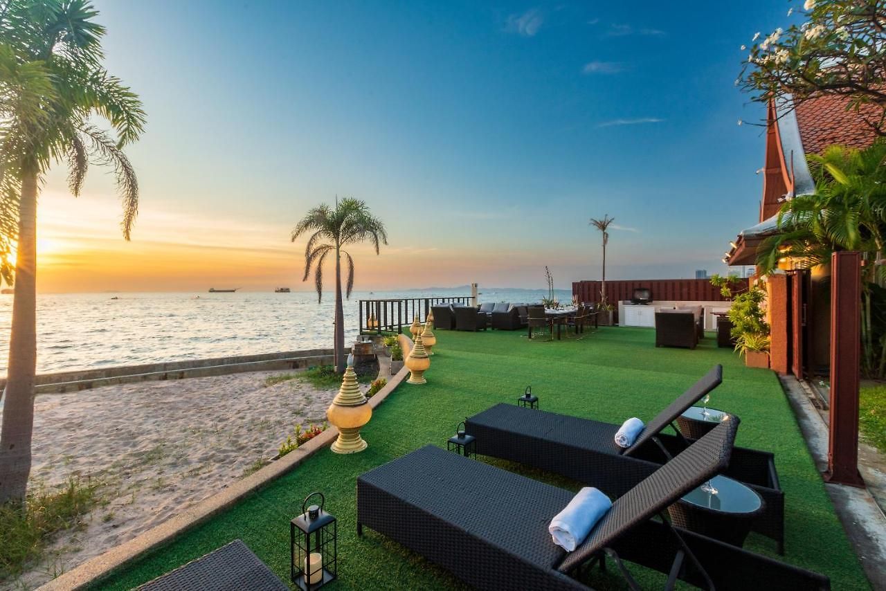 วิลล่า Gala Beachfront