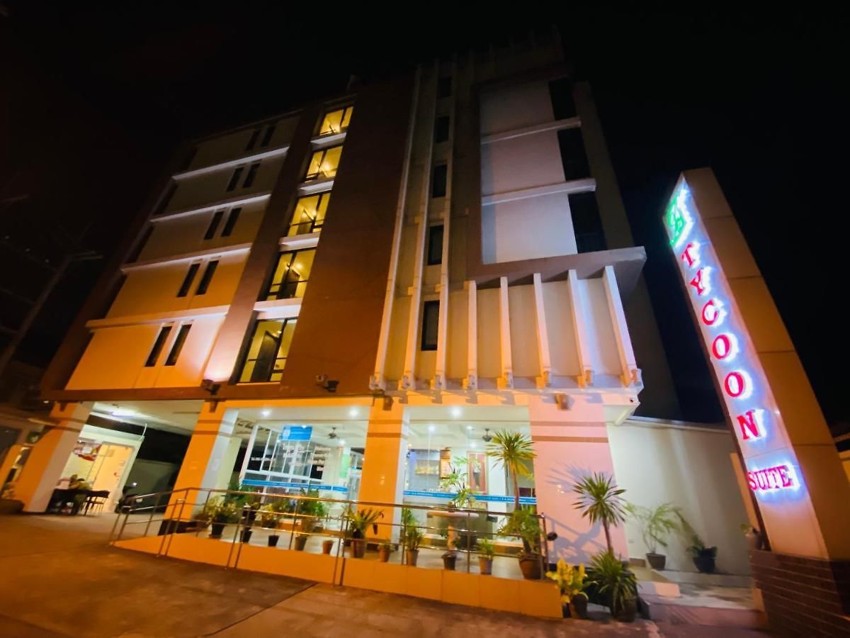 Tycoon By Goad Avadhess Hospitality 1km Walking Street