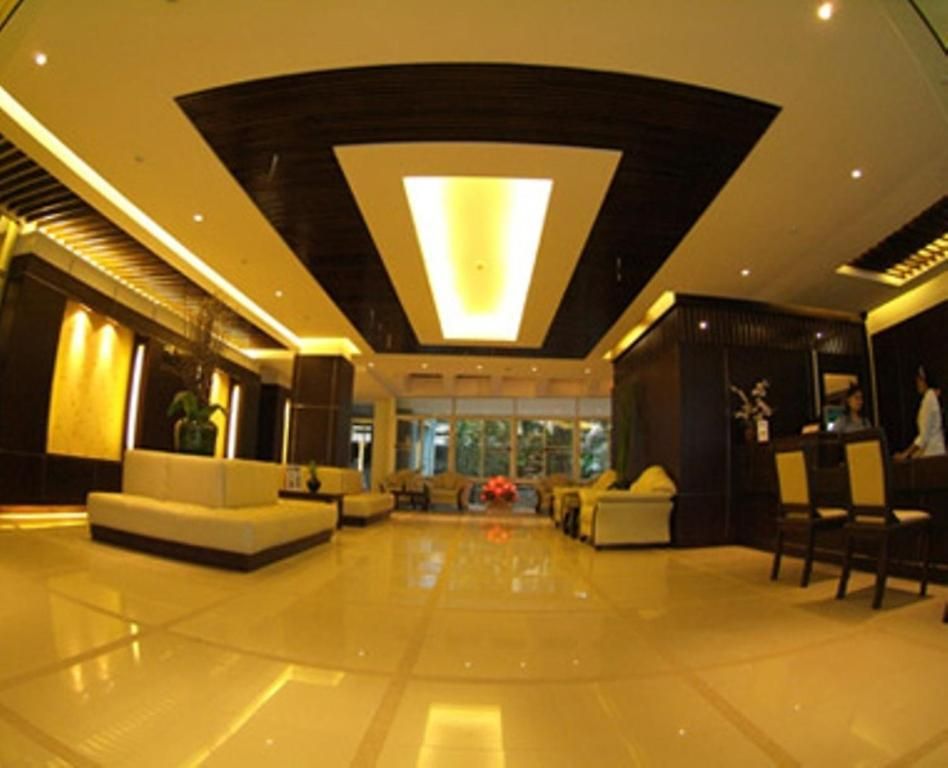 R-con โรงแรม 3*