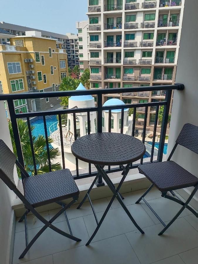 Arcdia Beach (อคาเดีย บีช คอนตอเนนทอล ) อพาร์ตโฮเทล Pattaya