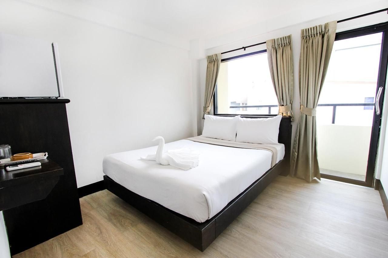 New Star โรงแรม 2*