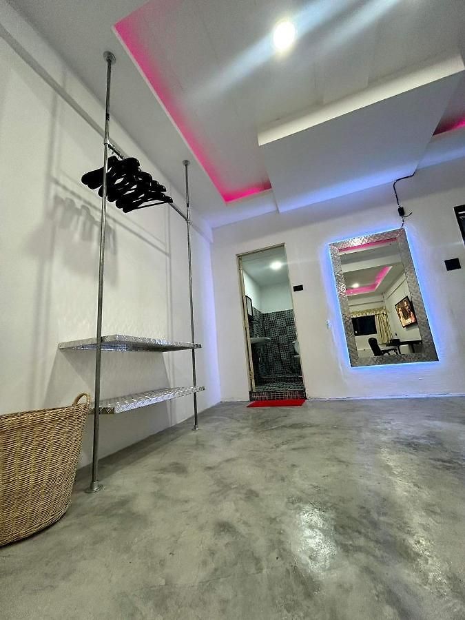 บ้านพัก Splash Bar And Pattaya