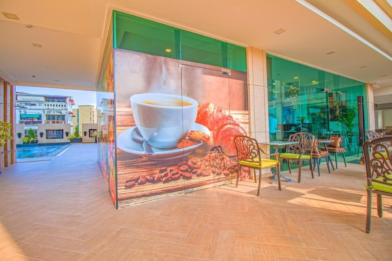 In Garden Tower Pool, Sauna & Gym 1 Km From Walking Street Apartment