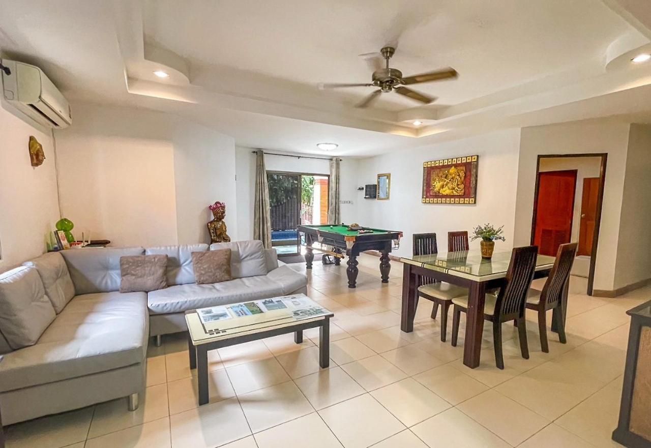 Garden - House Walking Street 4 Bedrooms * Pattaya