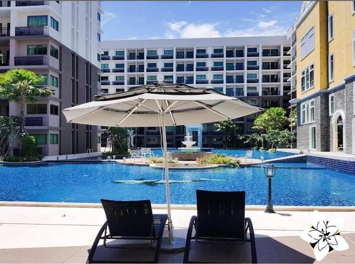 อาร์คาเดีย บีช คอนโดพัทยา วอล์คกิ้งสตรีท Arcadia * Pattaya