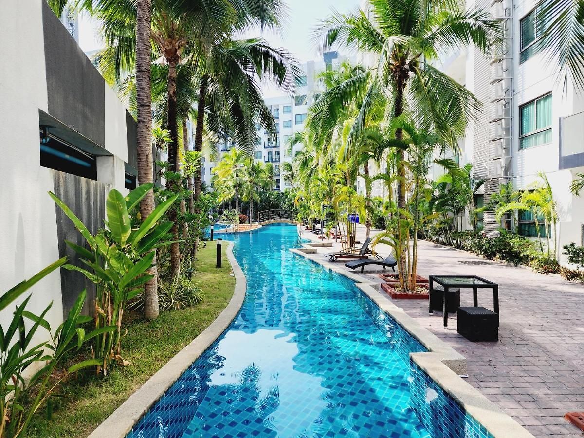 Arcadia Beach Pattaya