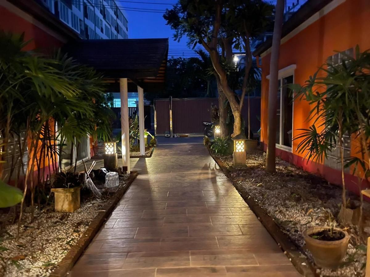 Rosewood Pool 1 โรงแรม