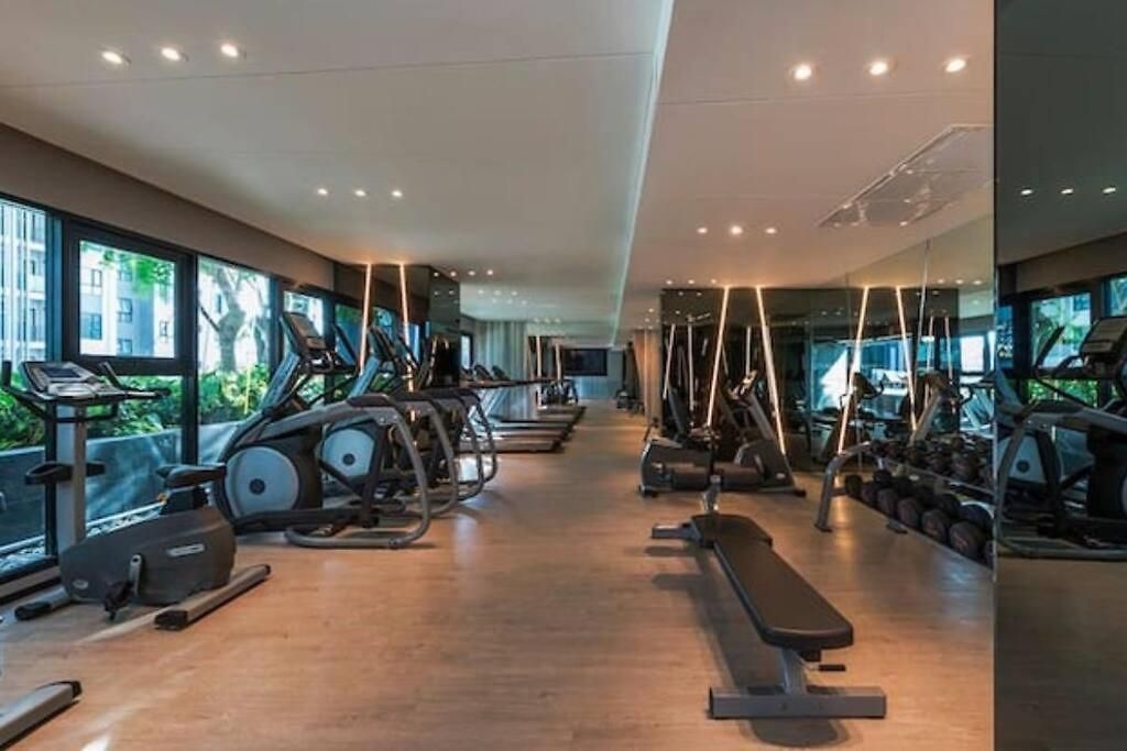 อพาร์ทเม้น The Base Central Beach Pattaya