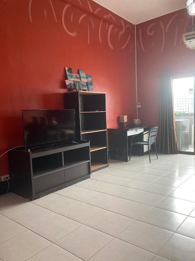 โรงแรม Secrets -
