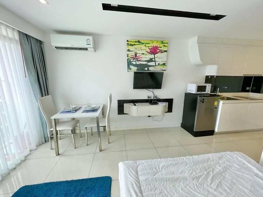 Chez In Ccr อพาร์ทเม้น Pattaya